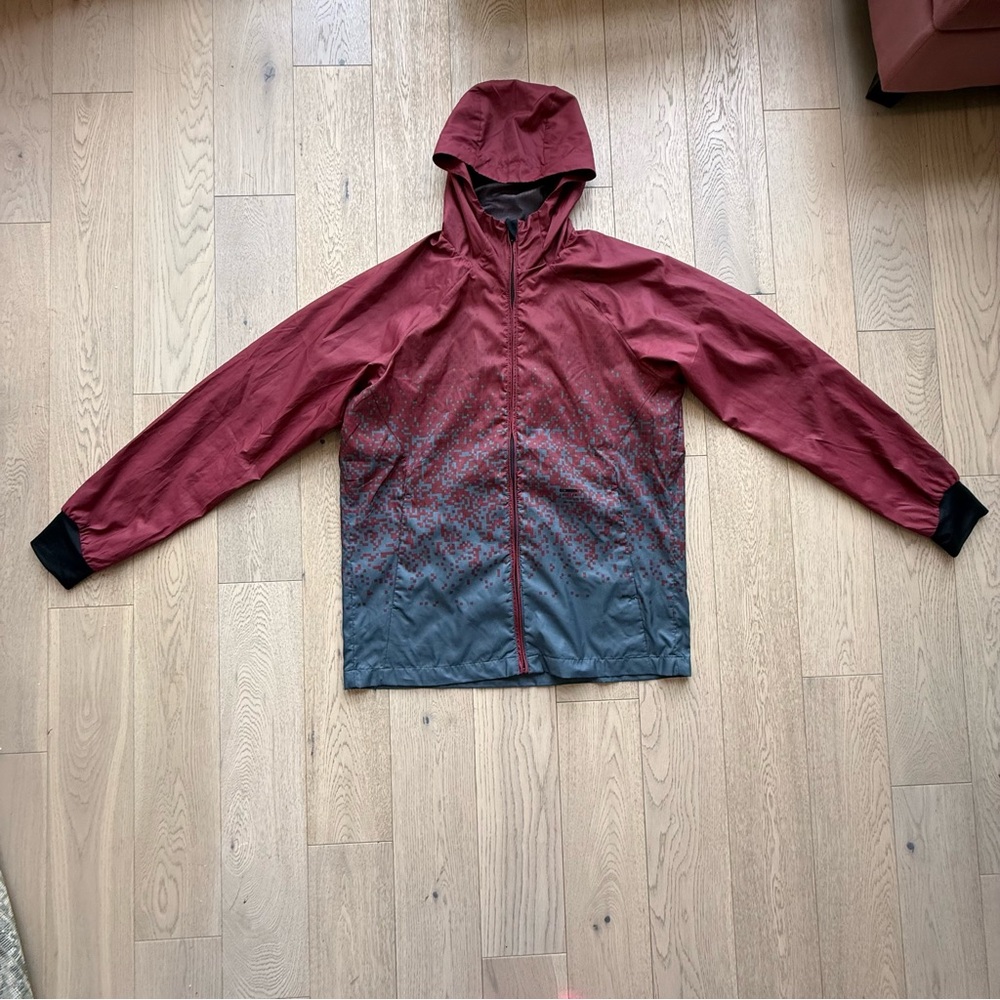✨5 for $60✨ Oakley Men's Maroon and Gray Windbreaker Size Medium